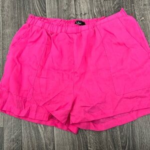 Lulus XL Pink shorts with pockets EUC